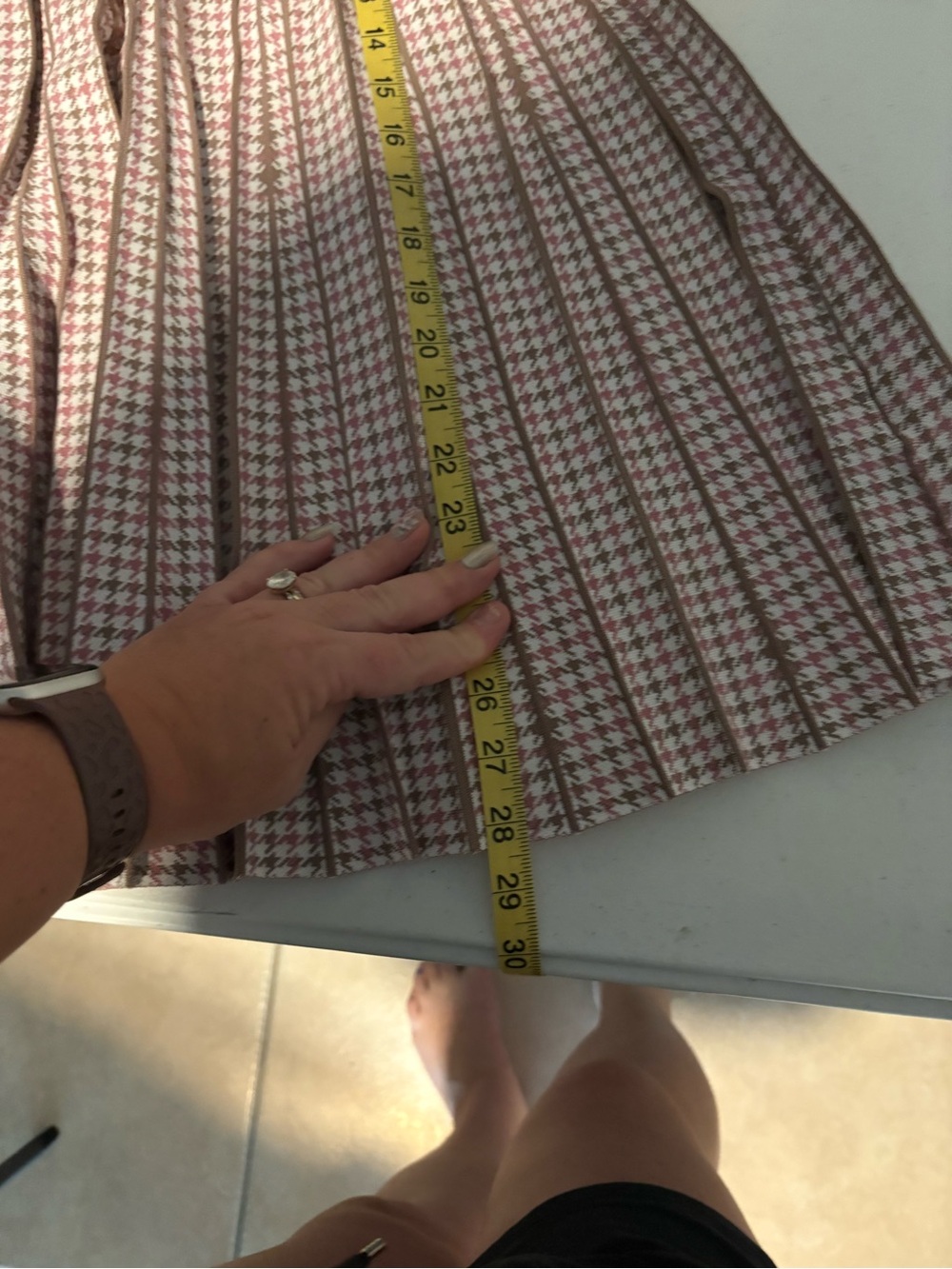 Aleeza Paris Pink Pleated Houndstooth Skirt - Picture 4 of 4